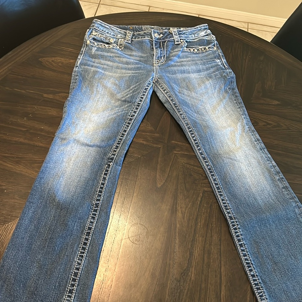 Miss Me Women’s size 31 jeans - soft and comfy!